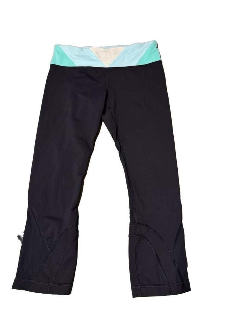 Lululemon Run: Inspire Crop II Black Mint Moment Size 6
